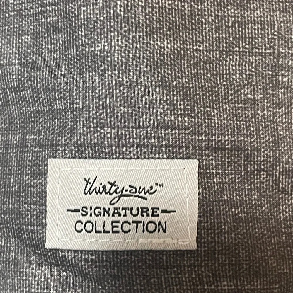NWT Thirty-One Charcoal Crosshatch Bottle Thermal Tote